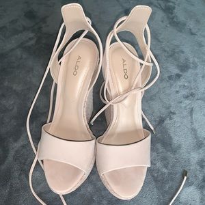 Aldo nude wedges size 6.5